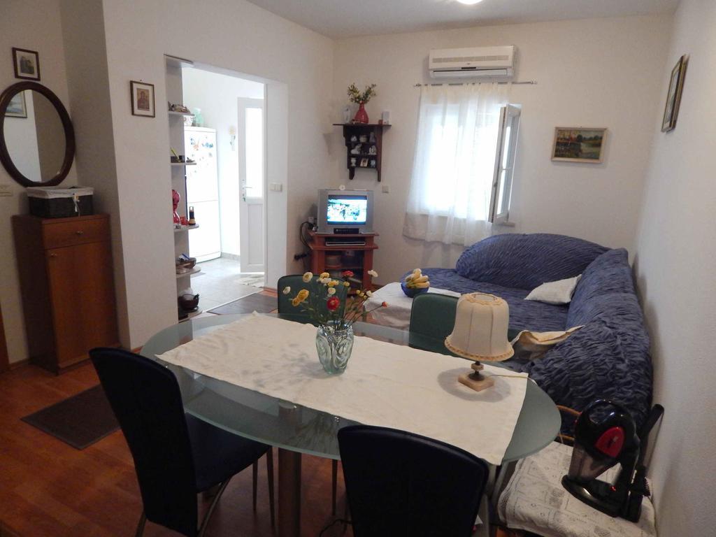 Apartment Lara 마카르스카 객실 사진